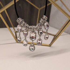 PREMIER DESIGNS Rhinestone Necklace